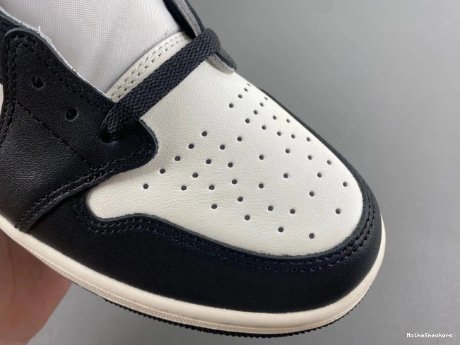 MaikeSneakers Air Jordan CZ0790-102 Low Mocha 1 OG 0806